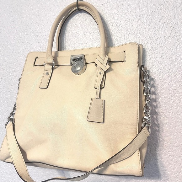 Michael Kors Hamilton Vanilla Leather Tote Shoulder Bag Purse Snap Close - Picture 2 of 16